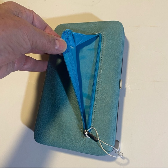 Heritage West clutch, will fit most cell phones out of case, faux leather NWOT - Picture 8 of 14